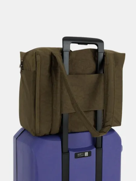 BAGGU SMALL CLOUD CARRY-ON