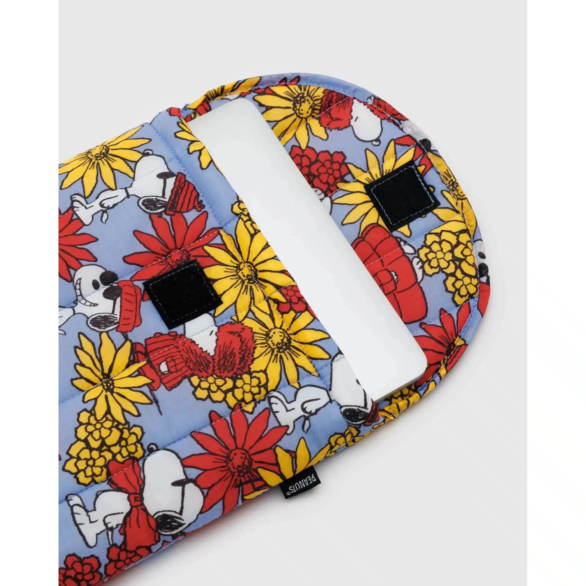 Baggu x Peanuts - Puffy laptop sleeve 13in / 14in - Floral Snoopy