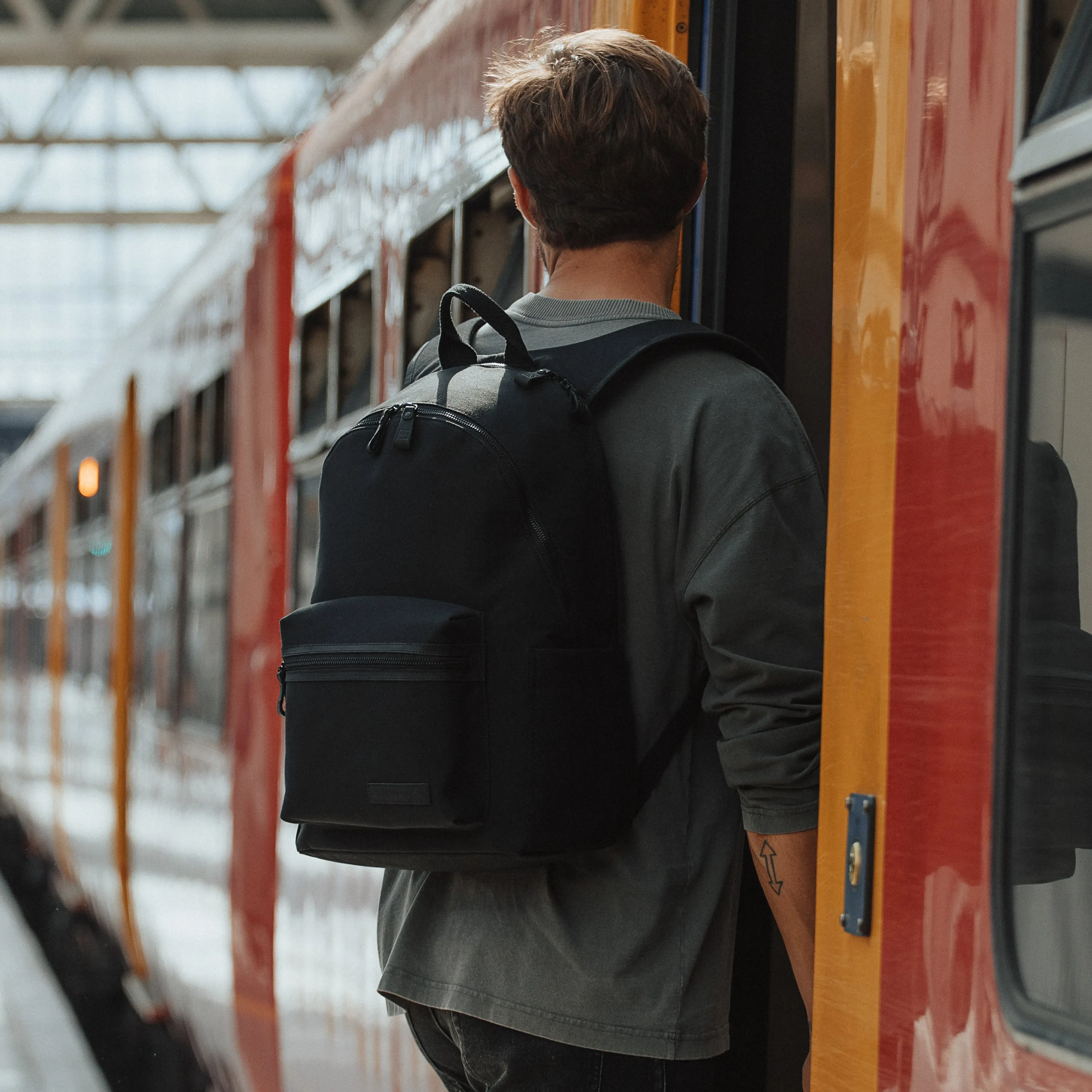 Commuter Backpack 20L