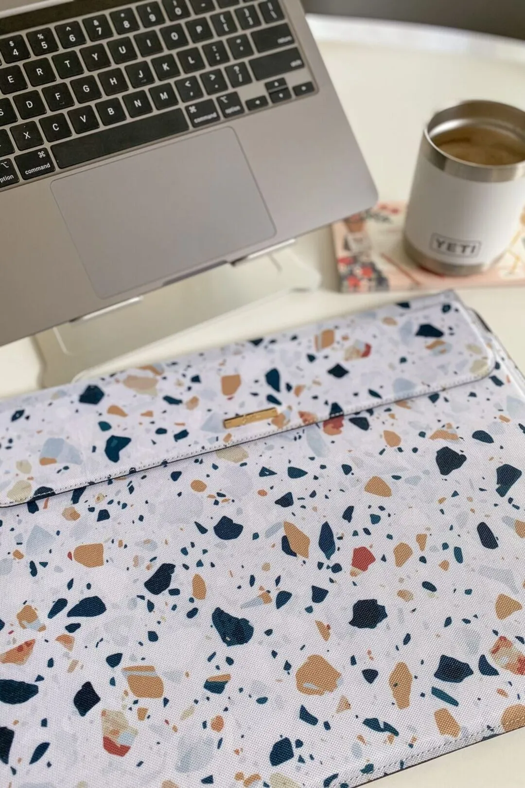 Foldable Laptop Sleeve - Confetti