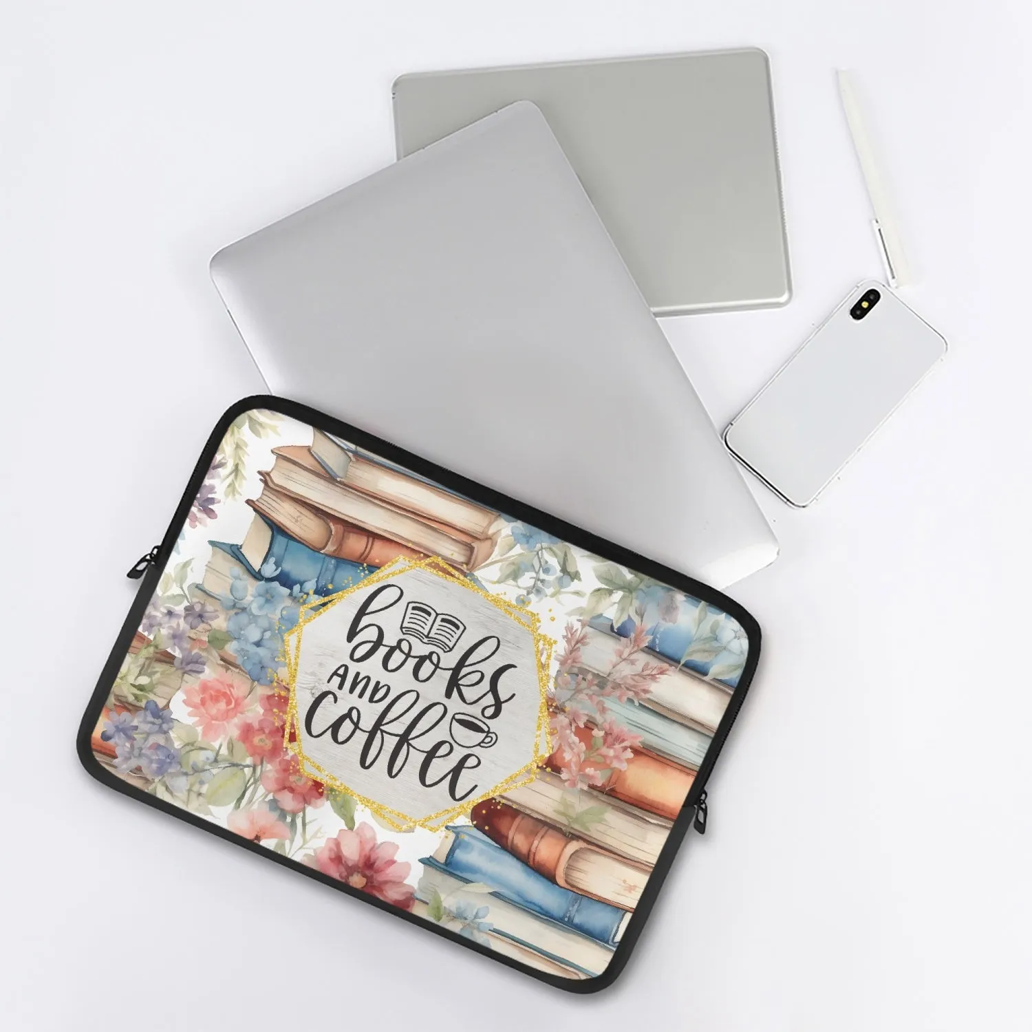 Laptop Sleeve - without handles - Books and Coffee