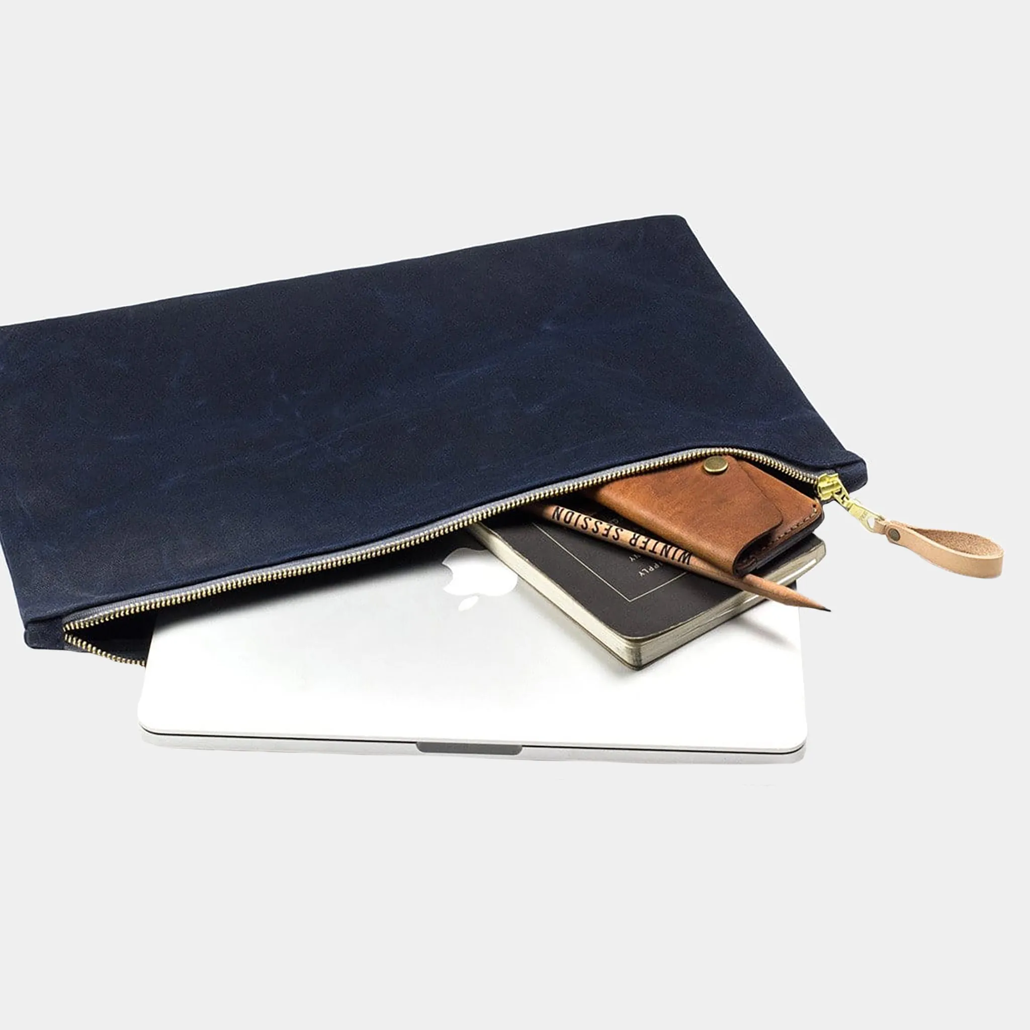 Waxed Canvas Zip Folio